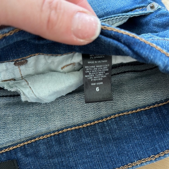 Express size 6 button fly high waist shorts - Picture 4 of 5